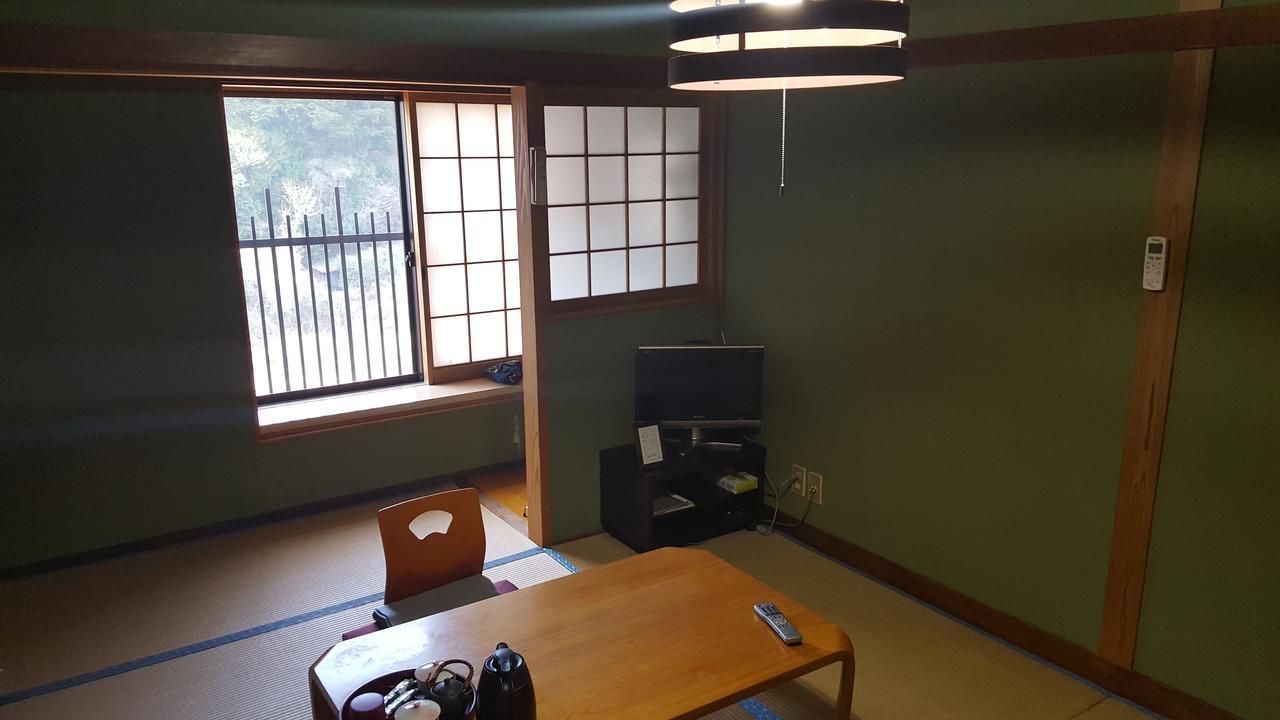 Ryokan Maruya Yufu Exterior foto